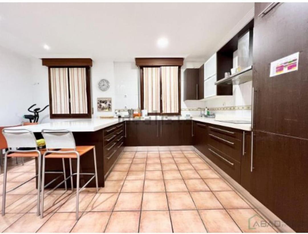 Santuchu Apartamento Elegante Con Wifi Bilbao Buitenkant foto