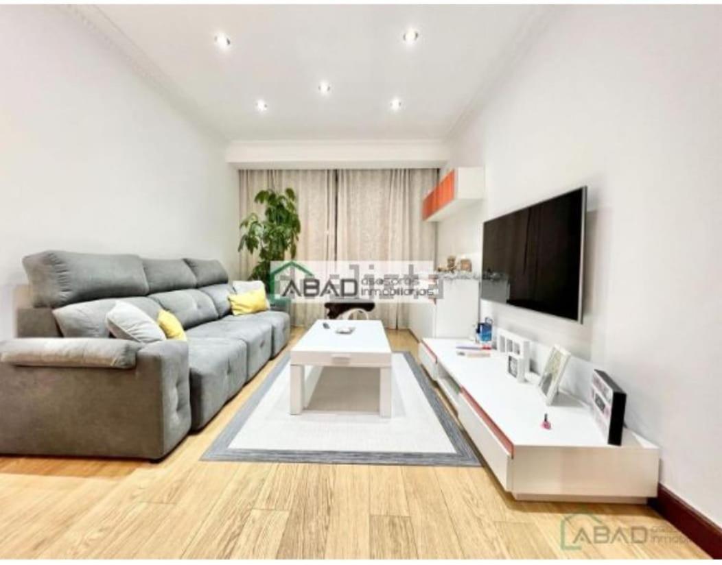 Santuchu Apartamento Elegante Con Wifi Bilbao Buitenkant foto